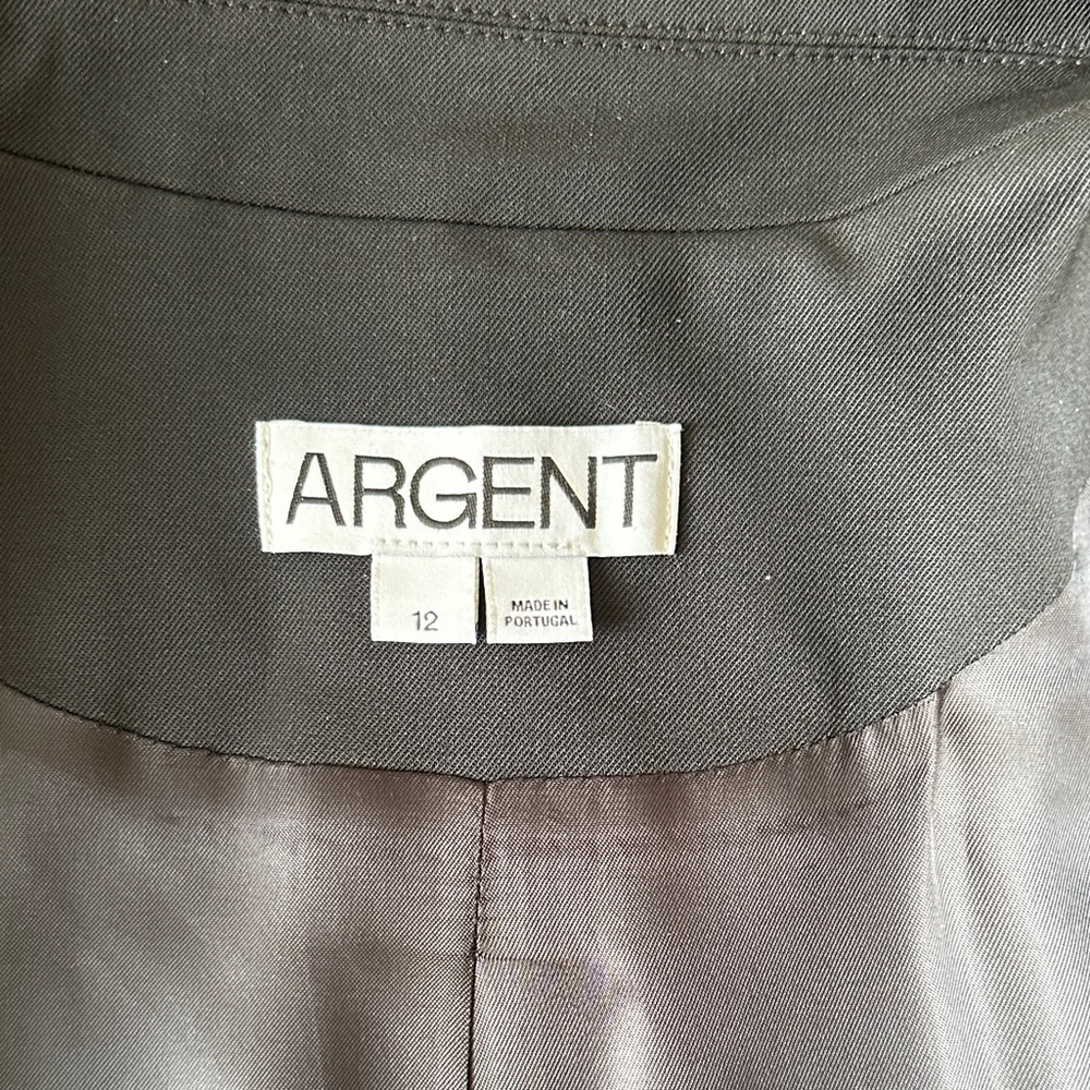 Argent Single Button blazer, size 12 - Picture 5 of 8
